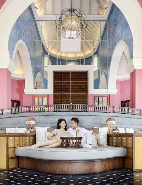 InterContinental[-]Danang[-]Sun[-]Peninsula[-]Resort[-]l&agrave;m[-]n&ecirc;n[-]điều[-]chưa[-]từng[-]c&oacute;[-]trong[-]lịch[-]sử[-]World[-]Travel[-]Awards